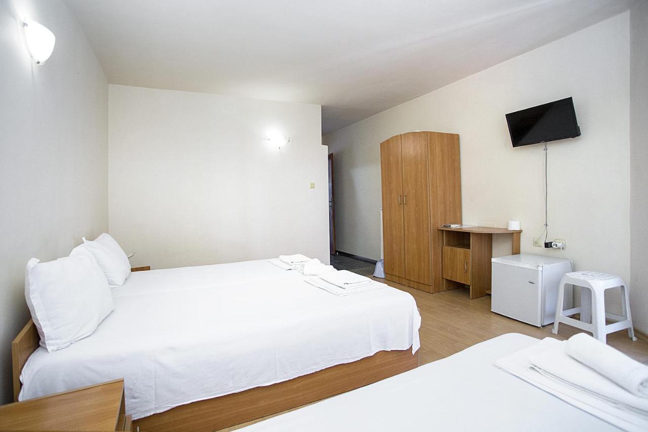 Sineva Guest House Ravda Exterior photo
