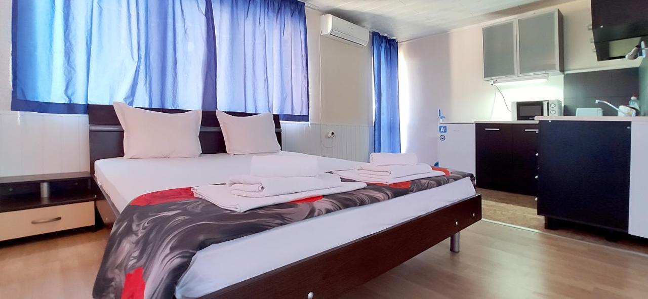 Sineva Guest House Ravda Exterior photo