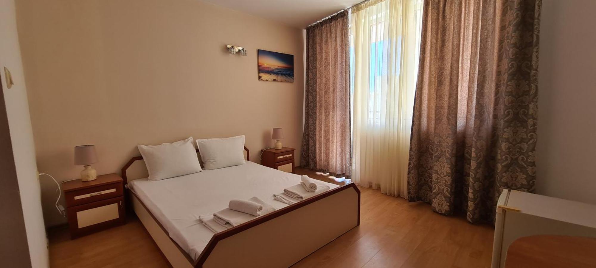 Sineva Guest House Ravda Exterior photo